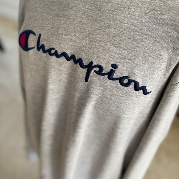 Champion Gray Crewneck Sweatshirt - Picture 3 of 6